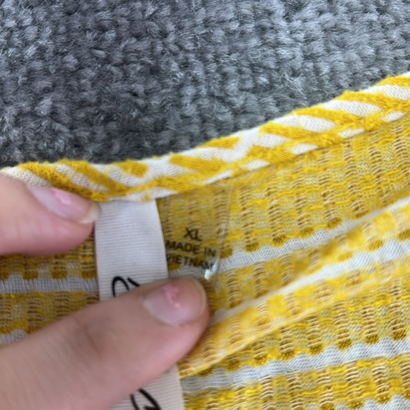 NY Collection Short Sleeve Blouse Shirt Tie Front Button Yellow Pattern Women XL - Picture 4 of 8